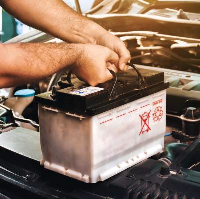 Batterie Peugeot 208 : que faire et quel prix ?