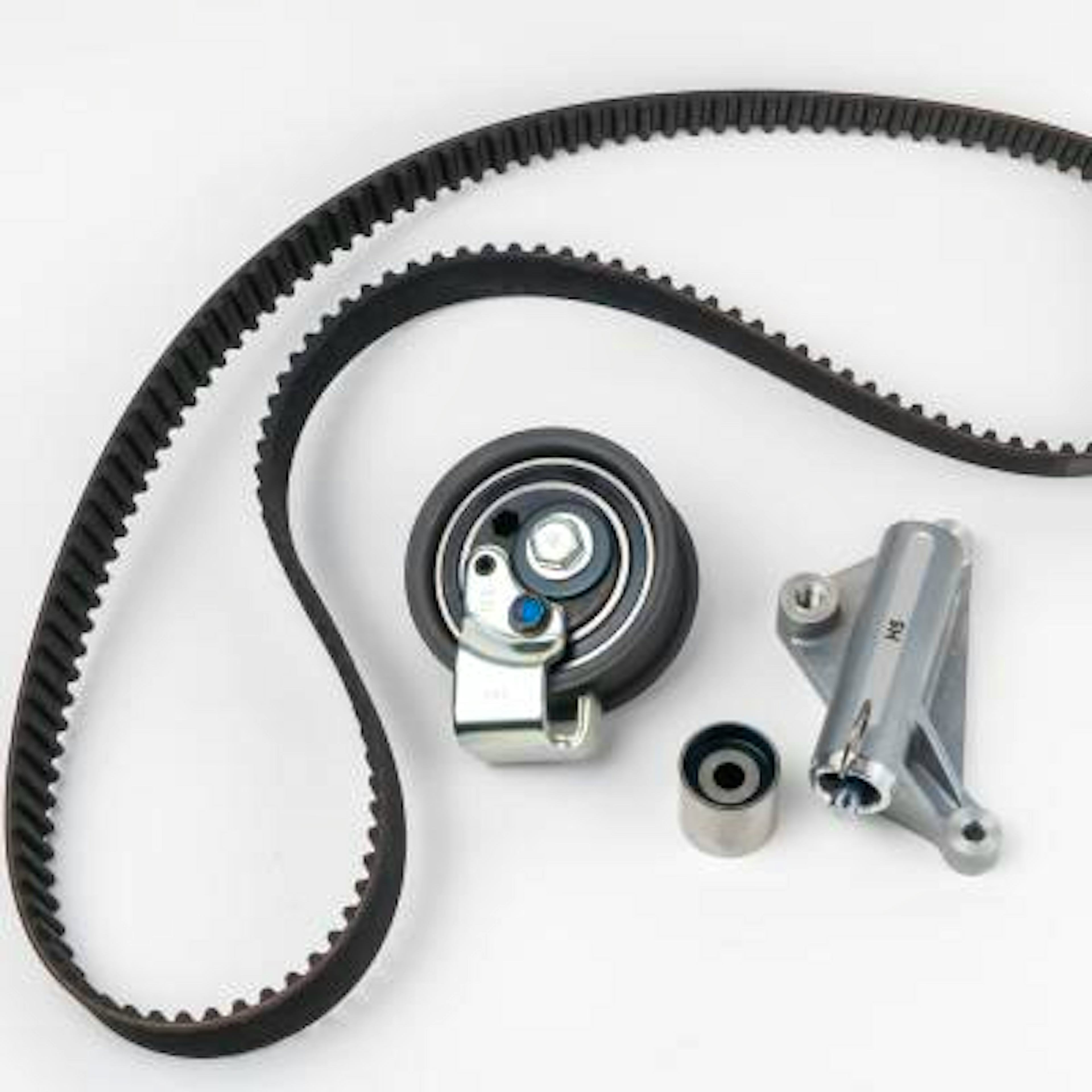 Distribution Navara : chaine ou courroie ?