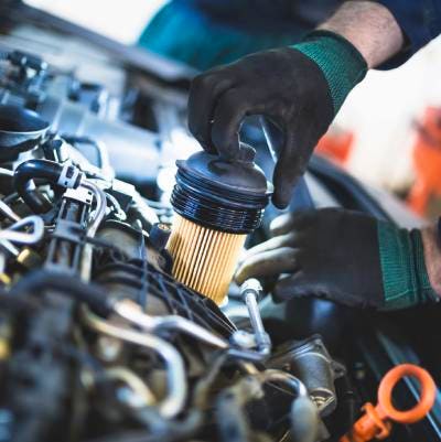 Filtre à carburant : quels symptômes et quand le changer ?
