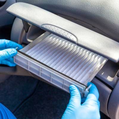 Filtre habitacle 3008 : quand le changer et à quel prix ?