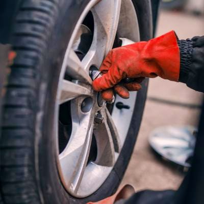 Pneu 208 : quelle pression et quelle taille choisir ?