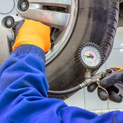 Pneu Peugeot 2008 : quelle taille et quelle pression choisir ?