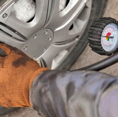 Pression pneu C3 : Tableau et recommandations