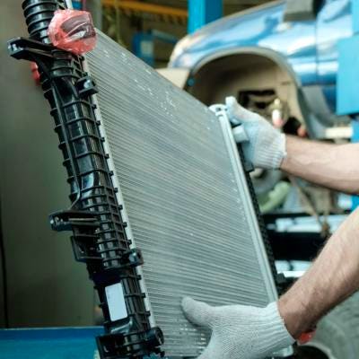 Radiateur voiture : que faire et à quel prix ?