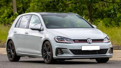 Révision Golf 7 : quand la faire et à quel prix ?