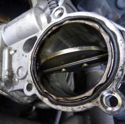 Vanne EGR encrassée : symptômes et quoi faire ?