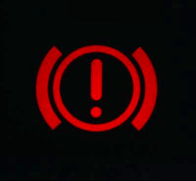 Voyant frein : pourquoi et que faire ?