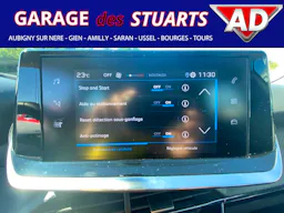 Peugeot 208  ACTIVE PACK 1.2i - 75 + RADAR + CAR PLAY occasion - Photo 18