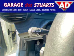 Peugeot 208  ACTIVE PACK 1.2i - 75 + RADAR + CAR PLAY occasion - Photo 24