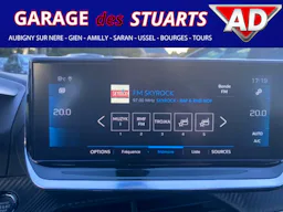 Peugeot 2008  1.2i  12V S&S - 130 - BV EAT8  GT - PACK DRIVE ASSIST - ACCES MAINS LIBRES occasion - Photo 15
