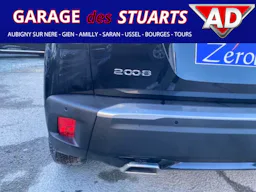 Peugeot 2008  1.2i  12V S&S - 130 - BV EAT8  GT - PACK DRIVE ASSIST - ACCES MAINS LIBRES occasion - Photo 28