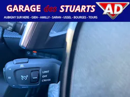 Peugeot 2008  1.2i  12V S&S - 130 - BV EAT8  GT - PACK DRIVE ASSIST - ACCES MAINS LIBRES occasion - Photo 40