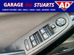 Citroën C4 Spacetourer  1.2i 12V - 130 - FEEL - ATTELAGE + CAMERA occasion - Photo 23