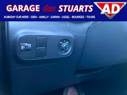 Citroën C3  Shine - 1.2 PT - 110 -  EAT6 - Radars Arrière + MirrorLink occasion - Photo 33