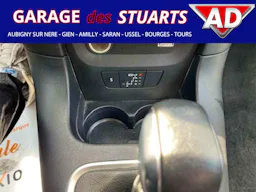 Citroën C3  1.2 12V - 110 S&S - BV EAT6 - SHINE - ADML occasion - Photo 17