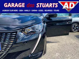 Peugeot 208  1.2i PureTech 12V S&S - 100  Allure - Caméra De Recul + GPS occasion - Photo 38