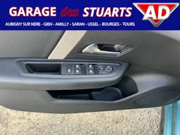 Citroën C4  1.2 PT 12V - 130 S&S - BV EAT 8  Feel Pack occasion - Photo 24