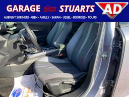 Peugeot 2008  1.2i   - 130 - BV EAT8  Allure Business occasion - Photo 6