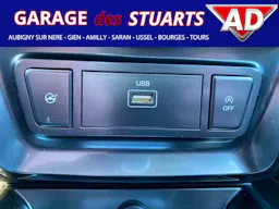 SsangYong Tivoli  160 e-XDi 2WD - ACCES MAINS LIBRES + ATTELAGE + CAMERA DE RECUL occasion - Photo 16