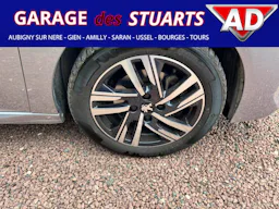 Peugeot 208  1.2i 12V S&S - 130 - BV EAT8 - ALLURE PACK occasion - Photo 9