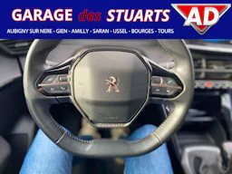 Peugeot 208  1.2i   S&S - 75 Active Pack + Car play occasion - Photo 8