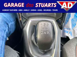 Peugeot 208  1.2i   S&S - 75 Active Pack + Car play occasion - Photo 16