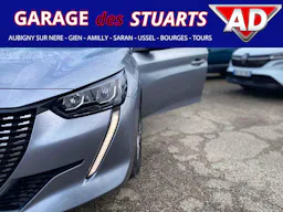 Peugeot 208  1.2i   S&S - 75 Active Pack + Car play occasion - Photo 34