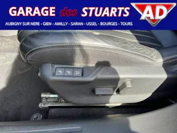 Peugeot 2008  1.2i 130 GT LINE + ATTELAGE + PACK CUIR + TOIT OUVRANT occasion - Photo 14