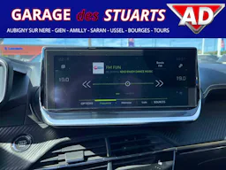 Peugeot 2008  1.2i 130 GT LINE + ATTELAGE + PACK CUIR + TOIT OUVRANT occasion - Photo 15