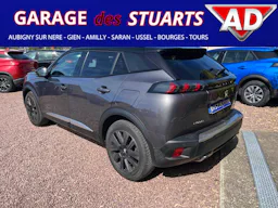Peugeot 2008  1.2i 130 GT LINE + ATTELAGE + PACK CUIR + TOIT OUVRANT occasion - Photo 4