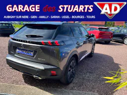 Peugeot 2008  1.2i 130 GT LINE + ATTELAGE + PACK CUIR + TOIT OUVRANT occasion - Photo 6