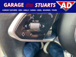 Jaguar XE  D180 - BVA  BERLINE S + ATTELAGE occasion - Photo 29