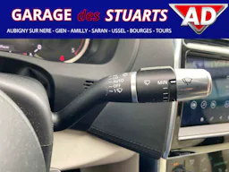 Jaguar XE  D180 - BVA  BERLINE S + ATTELAGE occasion - Photo 30