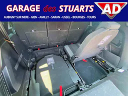 Peugeot 5008  1.2i PureTech  - 130  Active Pack - 7P occasion - Photo 27