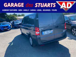 Mercedes Benz Vito  Long 2.8t 116 CDI BlueEfficiency - BVA 9G-Tronic Propulsion + Attelage + Caméra de Recul occasion - Photo 16