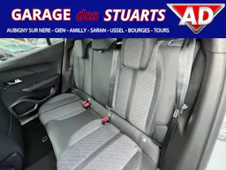 Peugeot 2008 1.2i Turbo - 100 II Allure -35% occasion - Photo 6