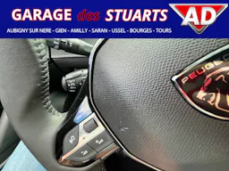 Peugeot 2008 1.2i Turbo - 100 II Allure -35% occasion - Photo 20