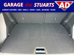 Peugeot 2008  1.2i Turbo - 100  II  Allure  -35% occasion - Photo 34
