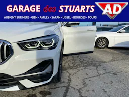 BMW X1  sDrive 18d - BVA  F48 LCI xLine + Toit Pano + Hayon électrique occasion - Photo 40
