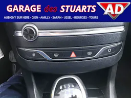 Peugeot 308 1.2i PT 12V S&S - 110 II Style PHASE 2 occasion - Photo 20