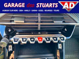 Peugeot 2008  1.2i PT S&S - 130 - EAT8   Allure occasion - Photo 16