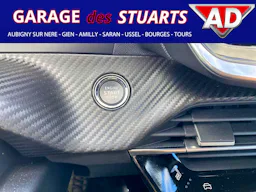 Peugeot 2008 1.2i PT S&S - 130 - EAT8 Allure occasion - Photo 34