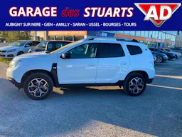 Dacia Duster 1.5 Blue dCi - 115 15 Ans + Attelage + Cam 360° occasion - Photo 3