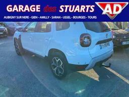 Dacia Duster 1.5 Blue dCi - 115 15 Ans + Attelage + Cam 360° occasion - Photo 19