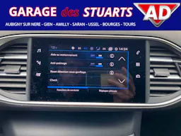 Peugeot 308 1.5 BlueHDi S&S - 130 - BV EAT8 Style + Attelage occasion - Photo 13