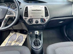 Hyundai i20  1.4 CRDi - 75 BERLINE Pack Inventive PHASE 1 occasion - Photo 11