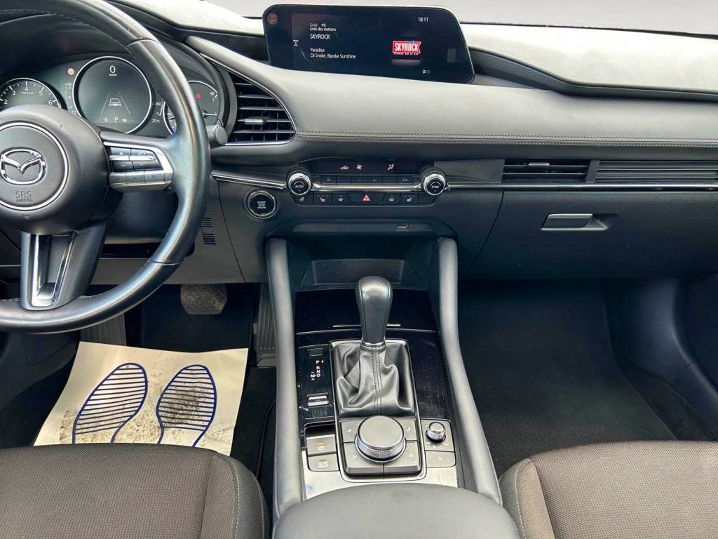 Mazda 3  Mazda3 2.0 e-Skyactiv-X M-Hybrid - 186 - BVA Sportline occasion - Photo 11