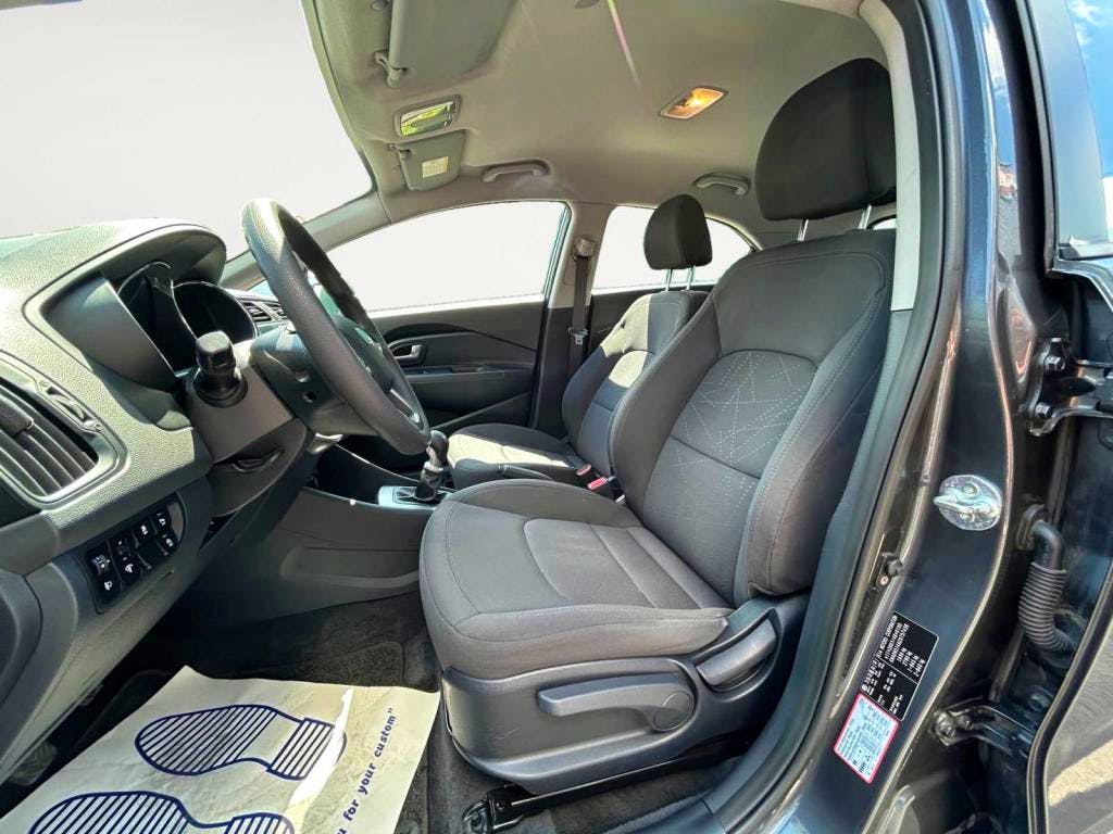 Kia Rio  1.4 CRDi - 90 - Stop&Go  III Business PHASE 1 occasion - Photo 9