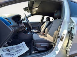 Hyundai i20  1.2i - 84 II UEFA Euro 2016 PHASE 1 occasion - Photo 9