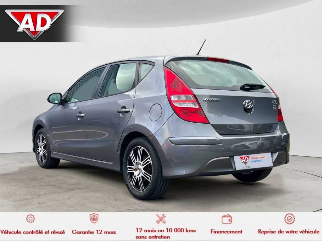 Hyundai i30  1.4i Pack Inventive PHASE 2 occasion - Photo 3